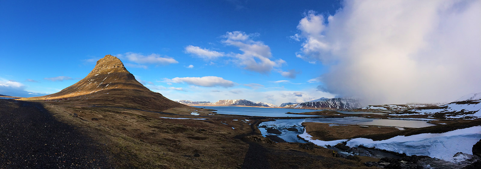 Panorama of Helgafell Iceland | meljoulwan.com